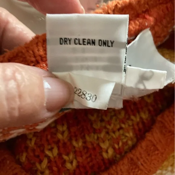 Vintage Adrienne Vittadini Sport 80% silk 20% cotton Sweater L 3/4 sleeve - Picture 7 of 10